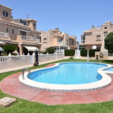 Apartamento Trebol - 2 Bed Apt - With Private Roof Terrace *