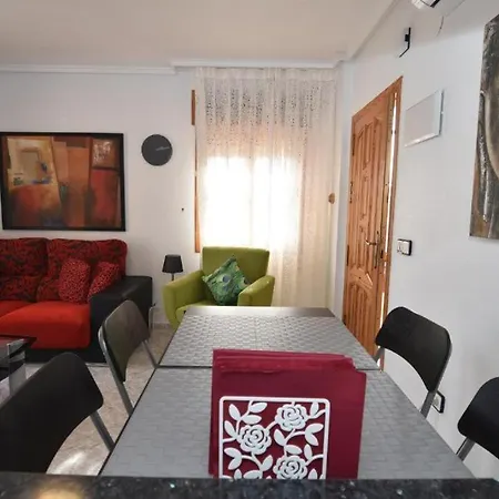 Apartamento Trebol - 2 Bed Apt - With Private Roof Terrace